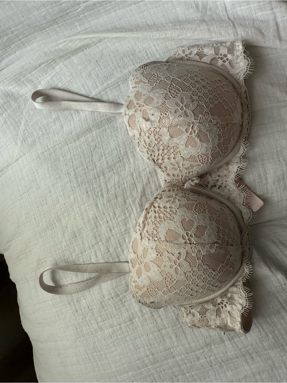 Victoria's Secret Lace Dream Angels Bra